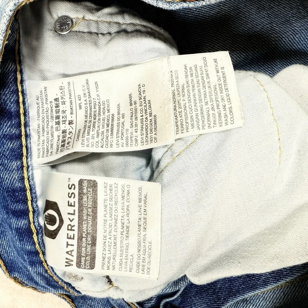 Levis product pair